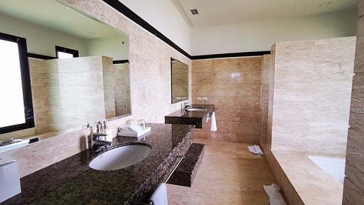 Laguna Villa Seventy Five Bedroom 1