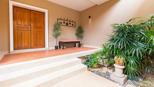 Laguna Villa Thirty Nine Others