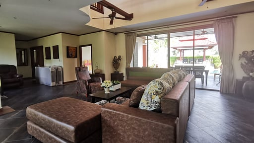 Laguna Villa Three Living room