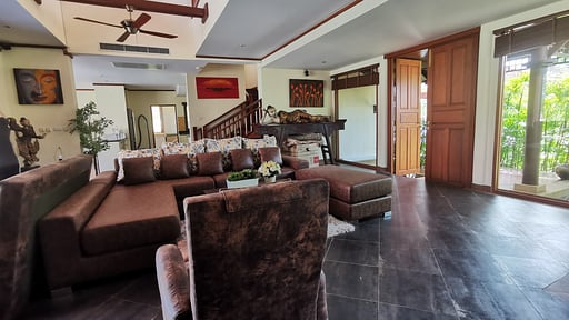 Laguna Villa Three Living room