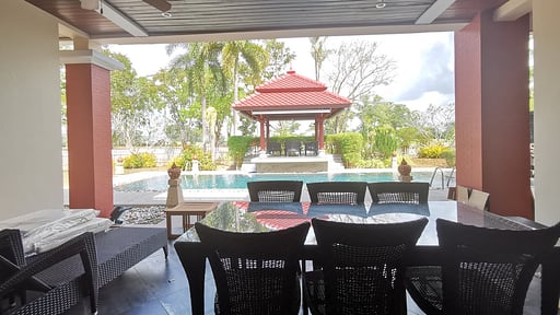 Laguna Villa Three Dining area