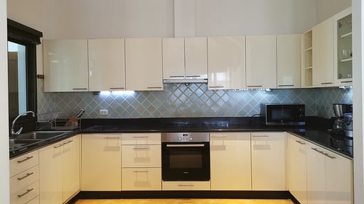 Laguna Villa Twelve Kitchen