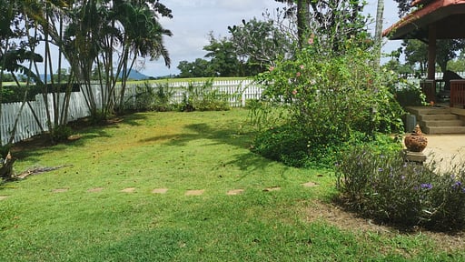 Laguna Villa Twelve Garden