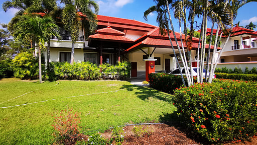 Laguna Villa Twenty Garden