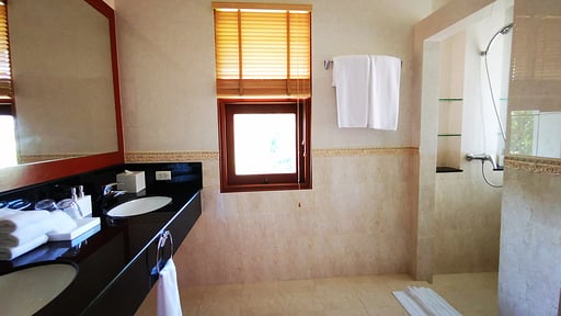 Laguna Villa Twenty Bedroom 2