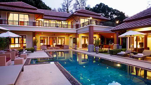 Laguna Waters Swimming pool