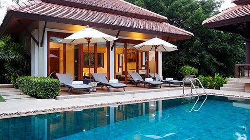 Laguna Waters Swimming pool