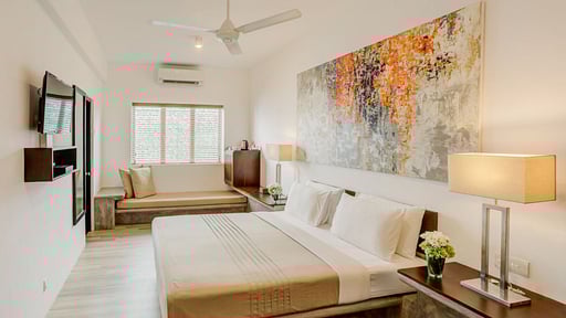 Lake Lodge Villa Bedroom 9