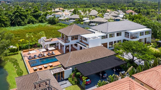 Lake View Villa Drone pictures