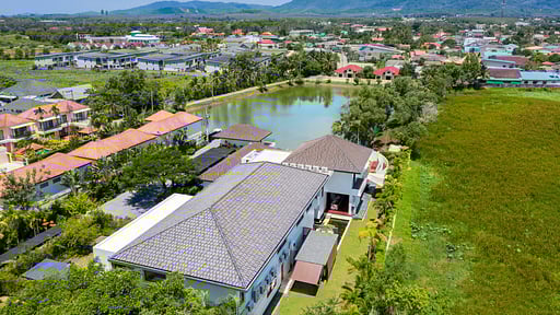 Lake View Villa Drone pictures