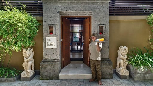 Lakshmi Villa Kawi Villa personeel