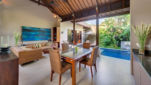 Lakshmi Villa Solo Dining area