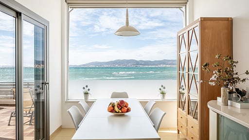 Las Rocas Beach Villa Dining area