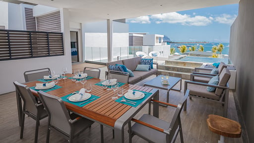 Latitude Penthouse Eethoek