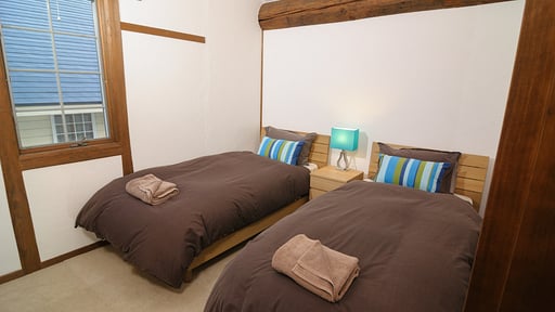Le Bocage Chalet Bedroom 1