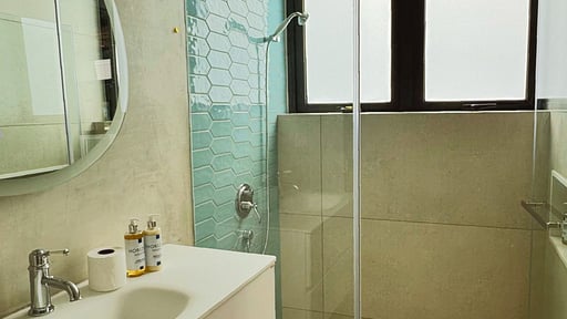 Le Dalblair Premium Bedroom 1