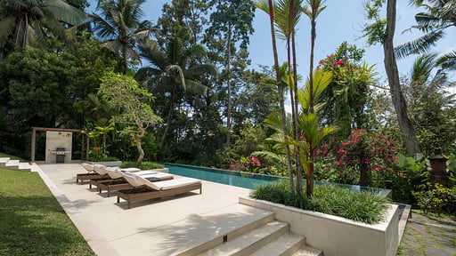 Le Kawan Villa Swimming pool 1