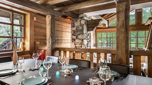 Chalet Le Petit Yeti Dining area