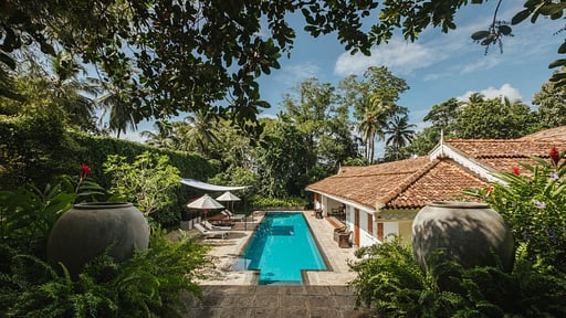 Leela Walauwwa Villa Piscina