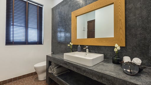 Lemongrass Residence Bedroom 8