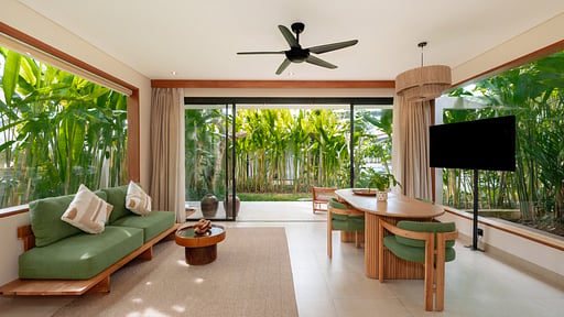 Lexington Palace Villa Living room 3