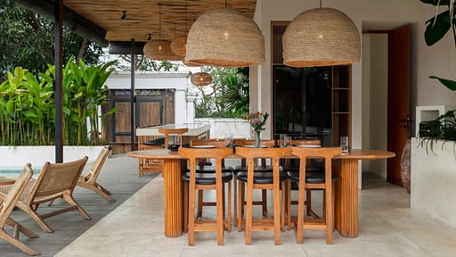 Lexington Palace Villa Dining area 1