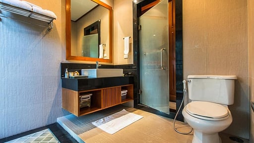 Lily Villa Bedroom 1