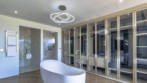 Lion Villa Bedroom 1