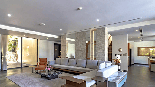 Lion Villa Living room