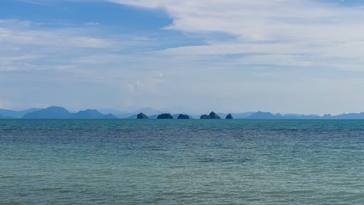 Lipa Talay Jed Beach