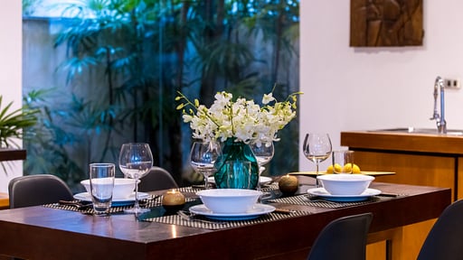 Lipa Talay Jed Dining area