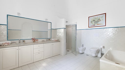 Villa Lo Scoglio Bedroom 3