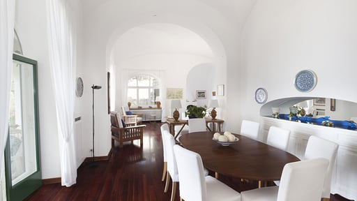 Villa Lo Scoglio Dining area