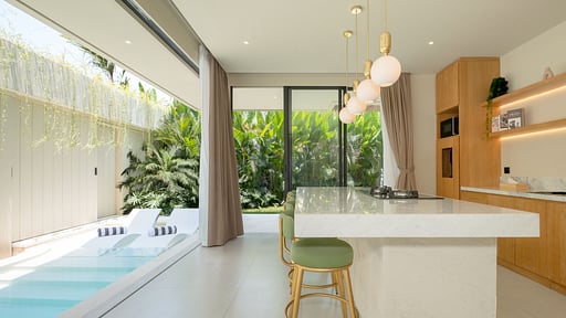 Loona Palm Seseh Estate Dining area 1