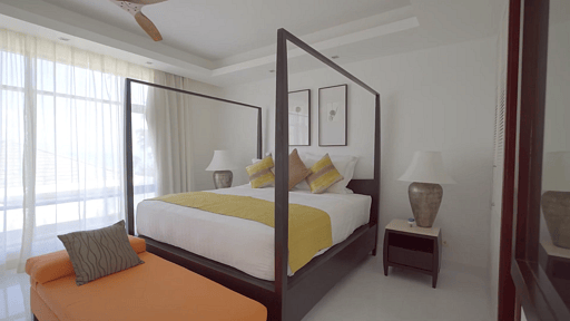 Lotus Beach Villa Спальня 4