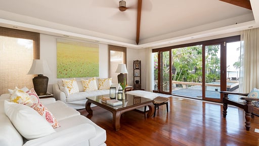 Lotus Beach Villa Гостиная