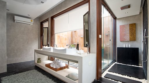 Lotus Beach Villa Спальня 1