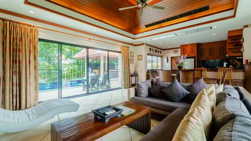 Lotus Villa Гостиная