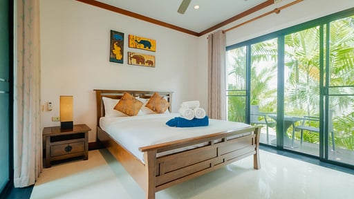 Lotus Villa Спальня 2