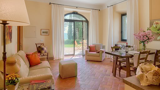 Luxury Chianti Two Living room