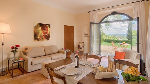 Luxury Chianti Two Living room