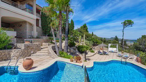 Luxury Villa El Vila Swimming pool