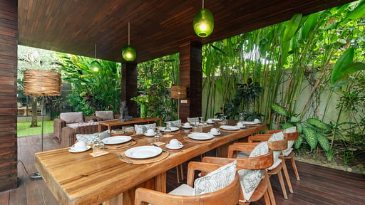M Villa 318 Canggu Dining area 2