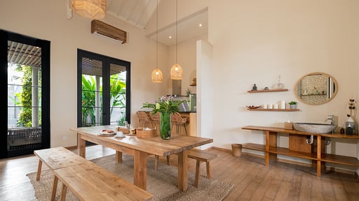 M Villa 318 Canggu Dining area