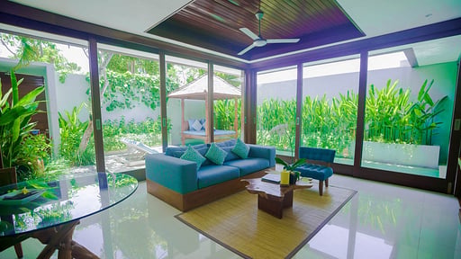 Maca Villa Deluxe Seminyak Living room