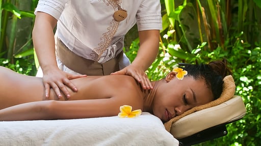 Maca Villa Pool Seminyak Spa
