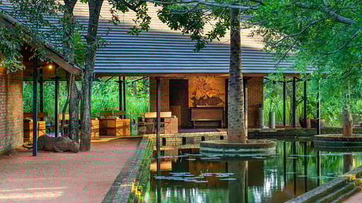 Maia Superior Villa Essecke