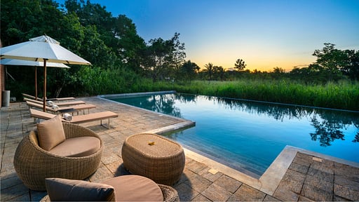 Maia Superior Villa Schwimmbad