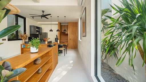 Makia Loft Others