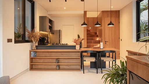 Makia Loft Kitchen